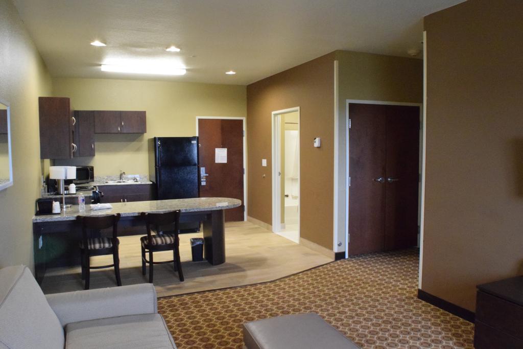 Microtel Inn And Suites Pecos Quarto foto