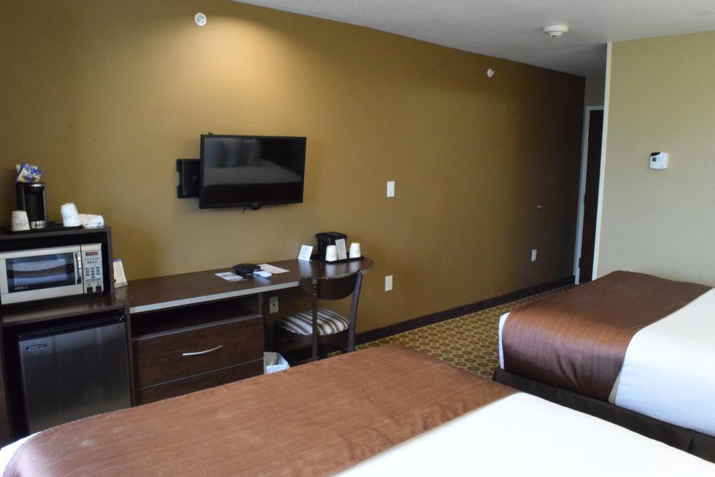 Microtel Inn And Suites Pecos Quarto foto